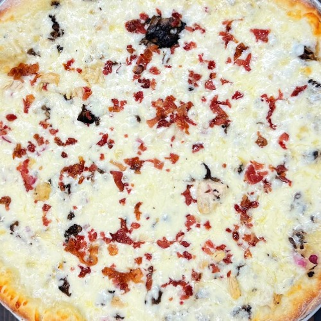 Chicken Alfredo Pizza (Small 12'').